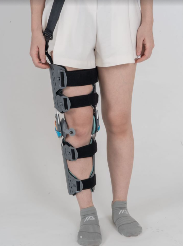 Knee brace